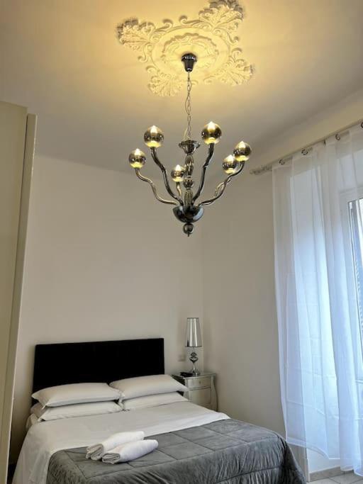 Hotel Virginia Apartaments - Stazione Termini ローマ エクステリア 写真