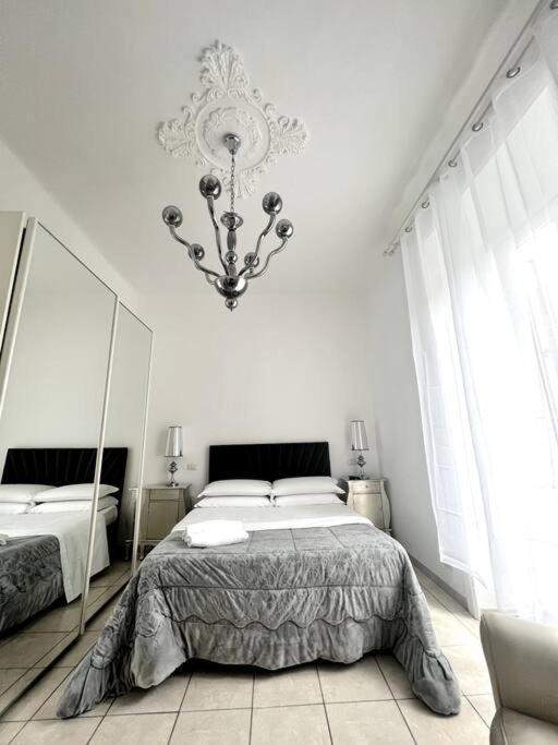 Hotel Virginia Apartaments - Stazione Termini ローマ エクステリア 写真