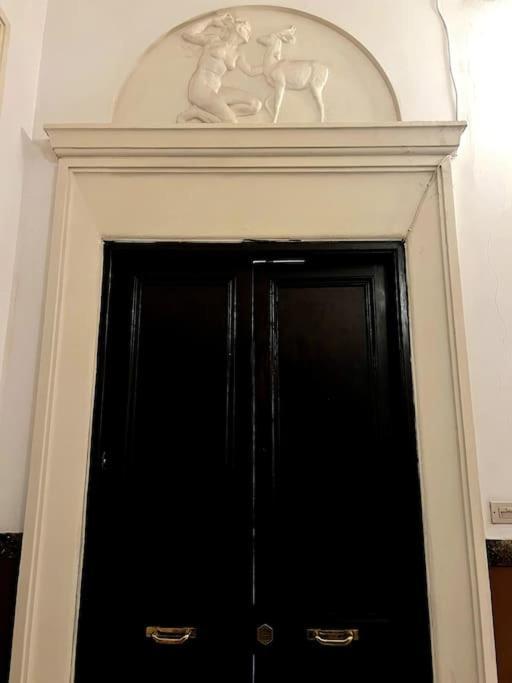 Hotel Virginia Apartaments - Stazione Termini ローマ エクステリア 写真